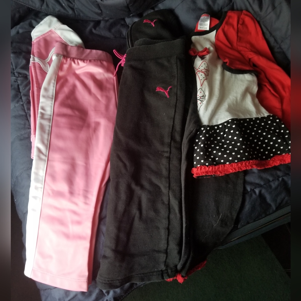 Puma tracksuit - Picture 3 of 4